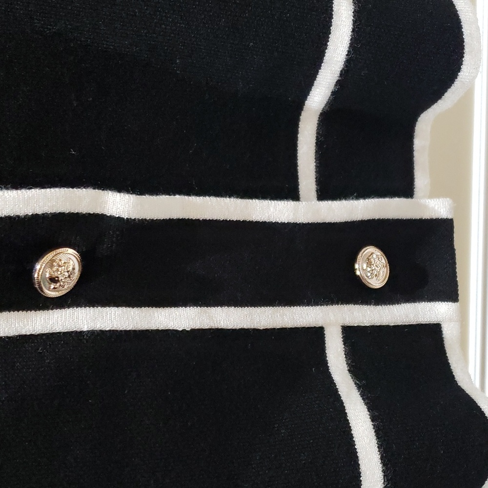 Tahari Black and White Women's Sweater - Picture 6 of 16